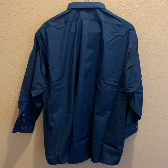 Christopher Hart Broadcloth Big/Tall 20” 34”-35” Blue  Expandable Collar Band - Picture 4 of 5